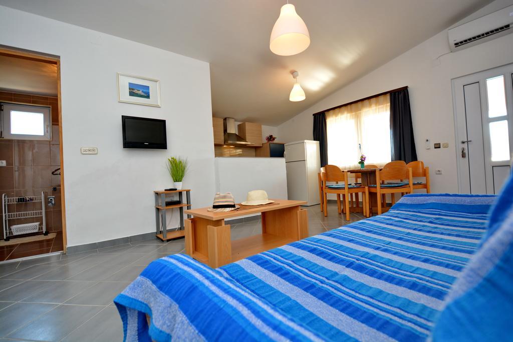ויר Apartment Marijana מראה חיצוני תמונה